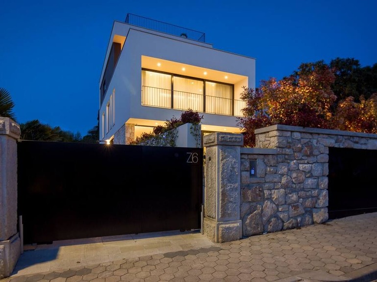 Villa Z6 - Luxury Retreat in the Heart of Rovinj