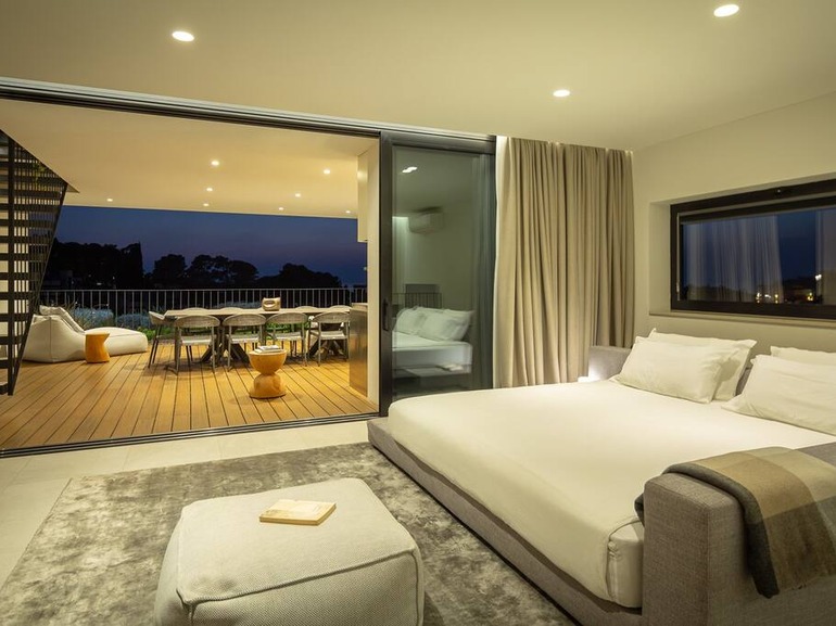 Z6 Dolcevita Signature - Villa & Yacht Experience in Rovinj