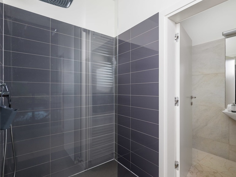 RM Grande Villa – Left Wing